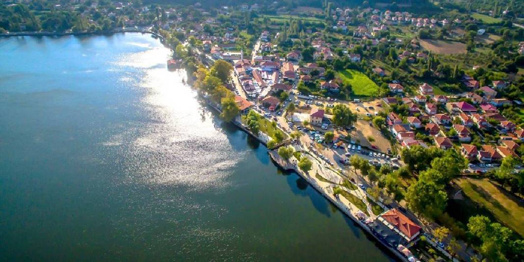 7000 yıldır kendini koruyan doğa harikası! Küçük kaçamak yapmak isteyenlerin favorisi: Giden hayran kalıyor 1